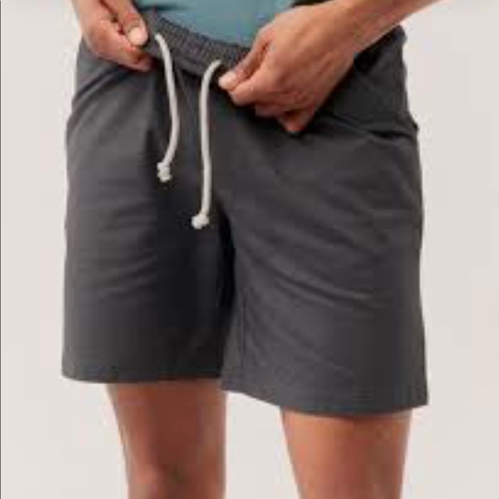 NIKE SWIM MENS SHORTS SIZE L